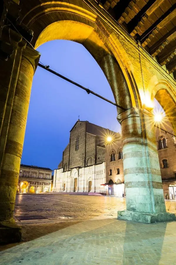 Bed End Breakfast Mary'S Tower Hotel Bologna Guest house