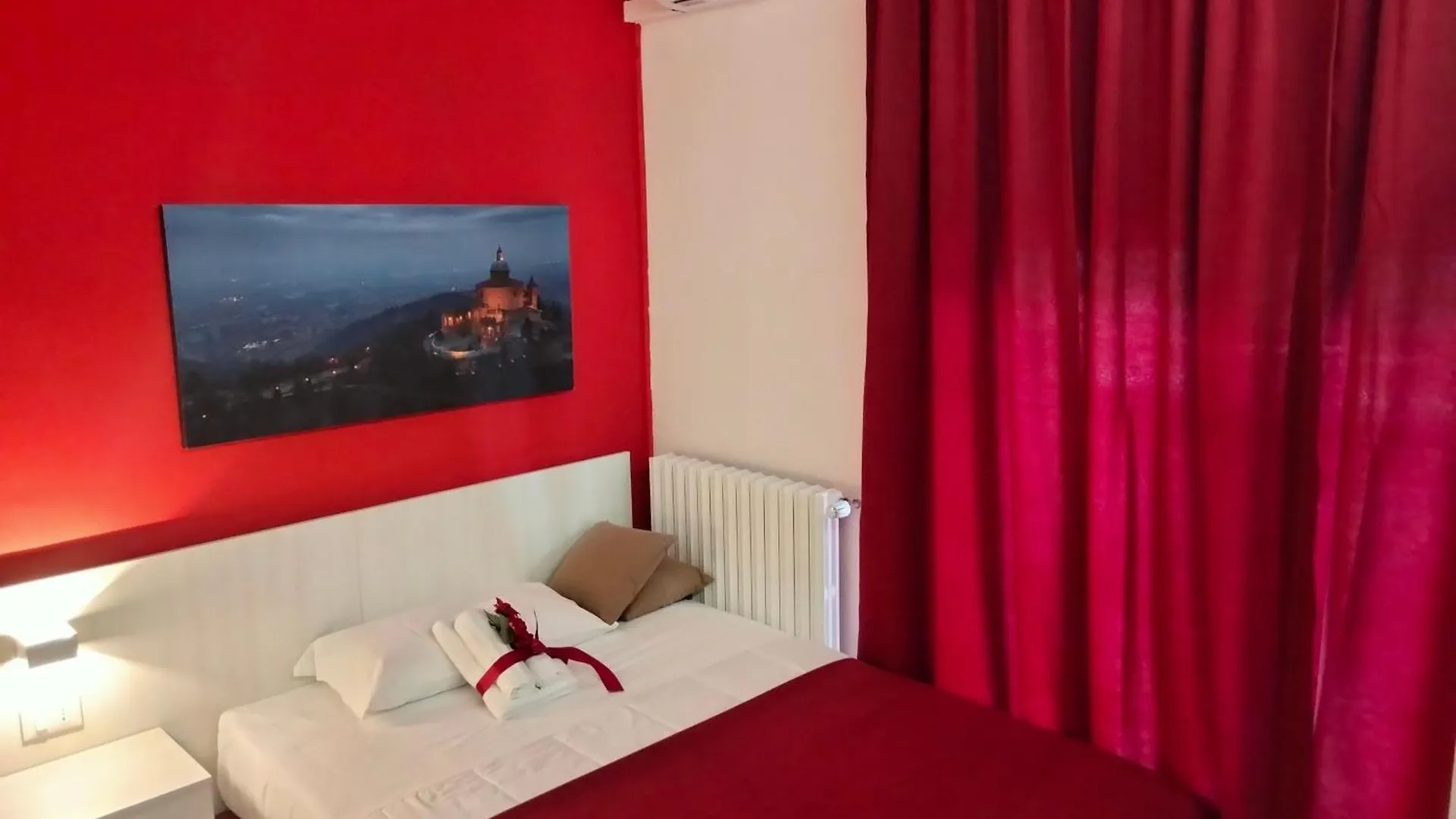 Bed End Breakfast Mary'S Tower Hotel Bologna